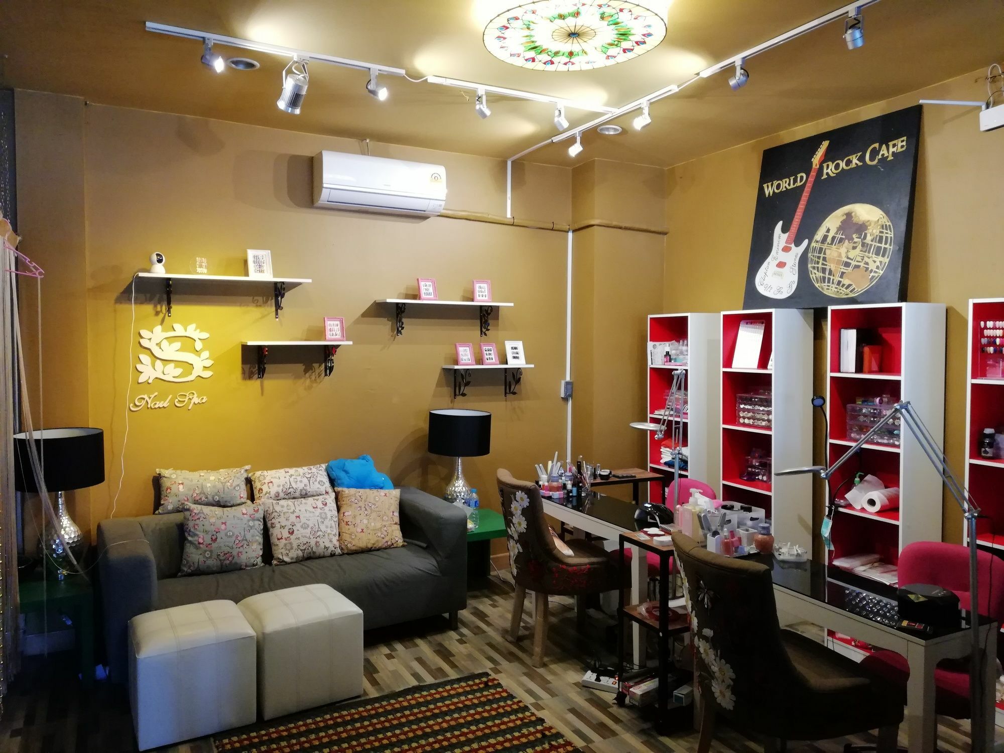 Ol'masta & Lounge Hotel Patong