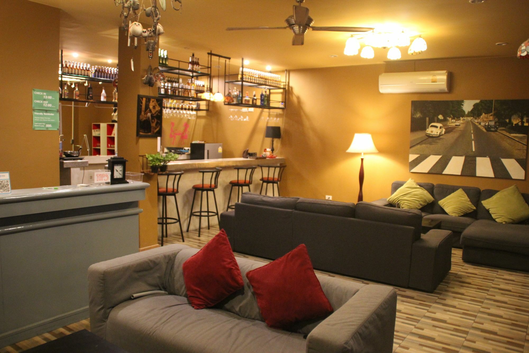 Hotel Ol'masta & Lounge 2*